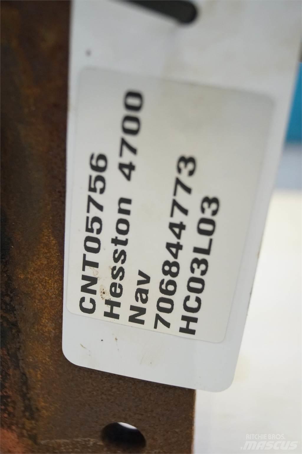 Hesston 4700 Друга техника за жънене на фураж