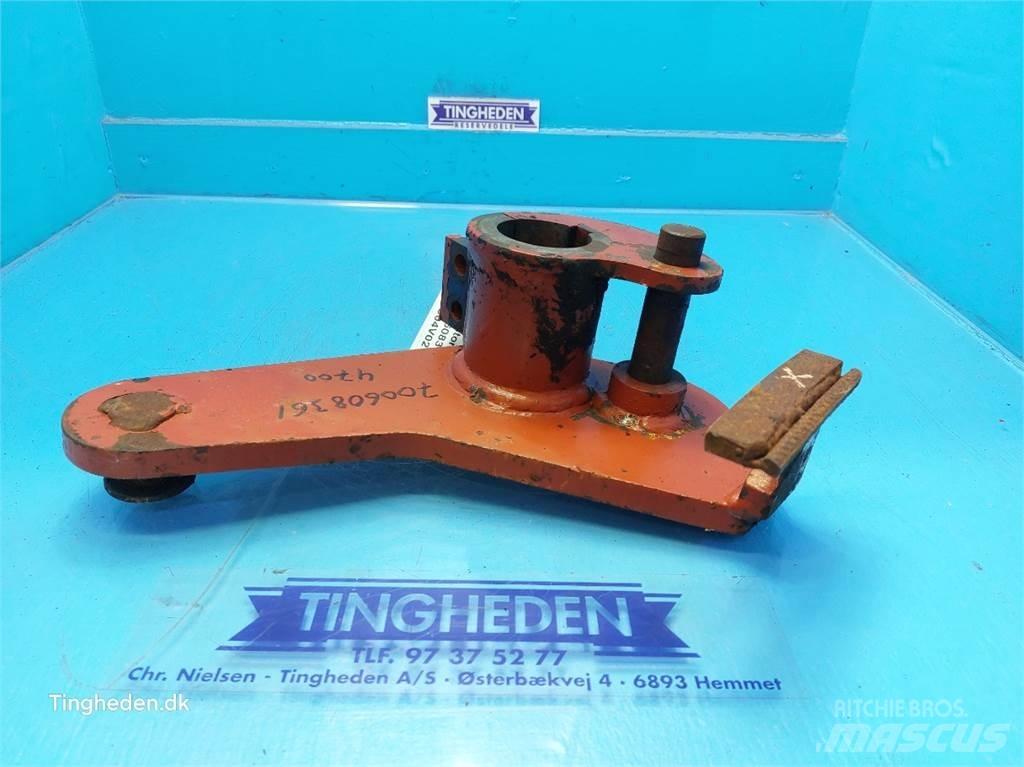 Hesston 4700 Друга техника за жънене на фураж