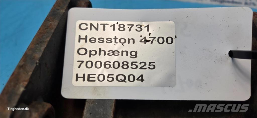 Hesston 4700 Друга техника за жънене на фураж