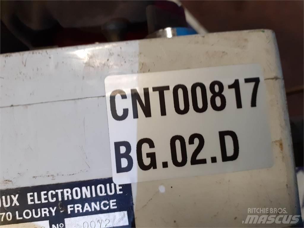 Hesston 4800 Електроники