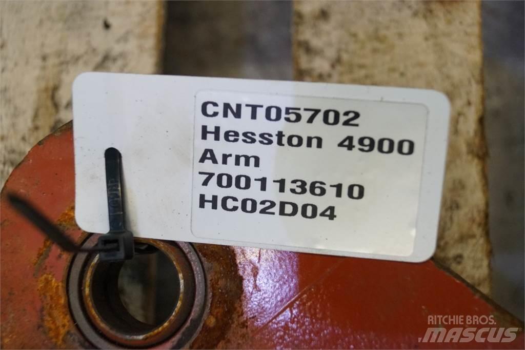 Hesston 4900 Стяги за бали