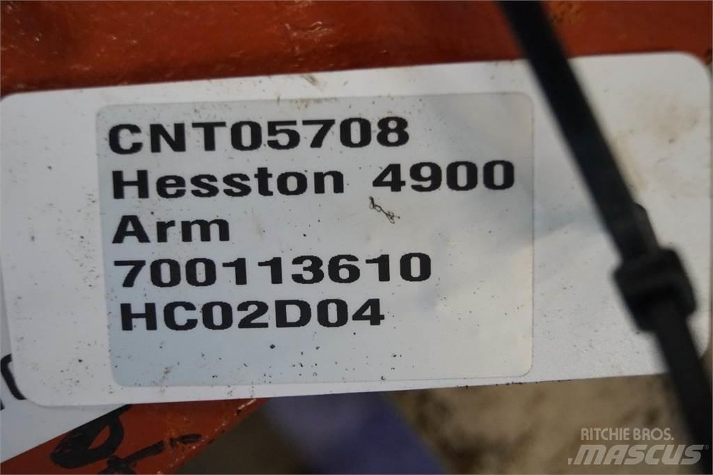 Hesston 4900 Стяги за бали