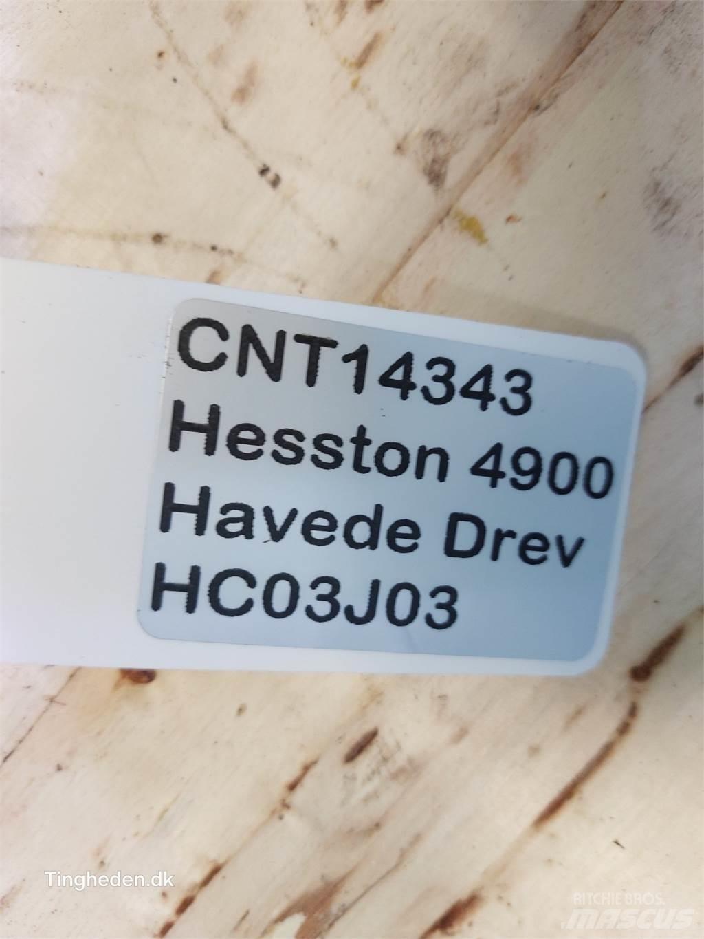 Hesston 4900 Предаване