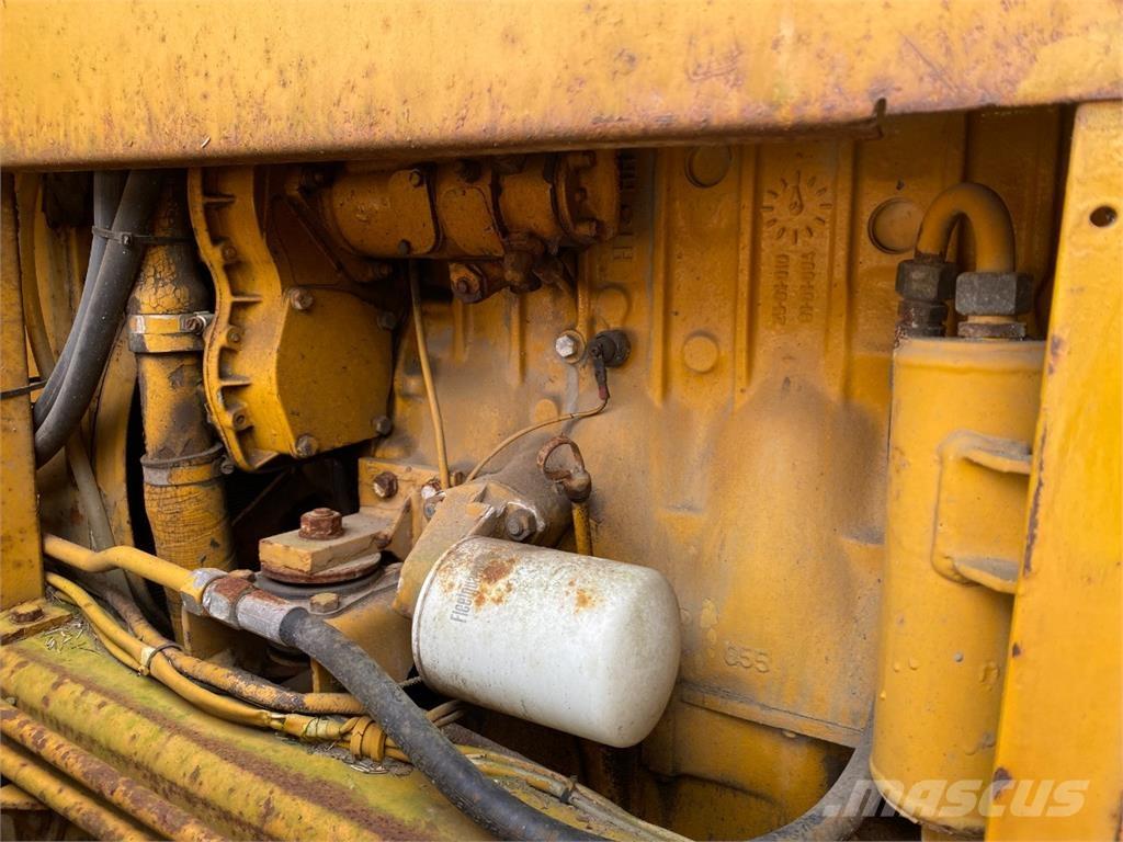 Hydrema 800 Странични самосвали