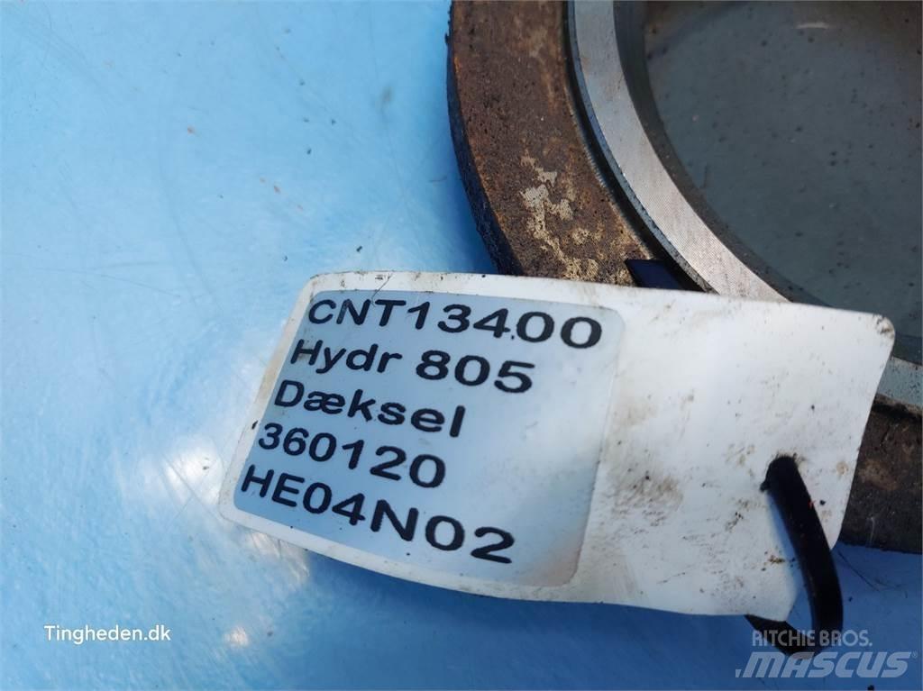 Hydrema 805 Товарачи със заден ескаватор