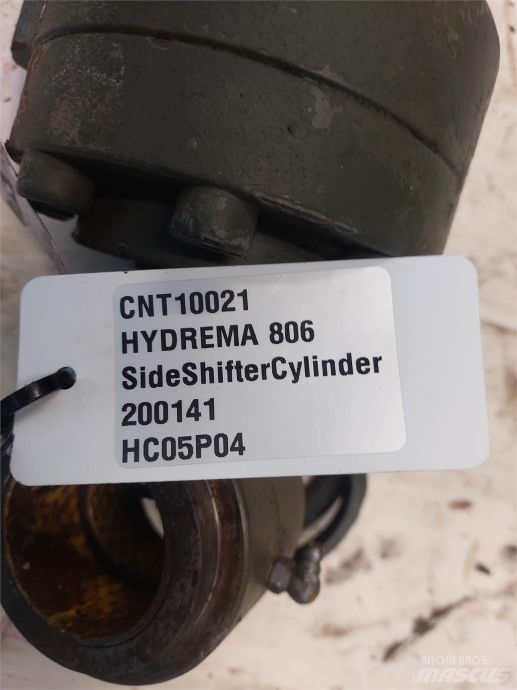 Hydrema 806 Товарачи със заден ескаватор