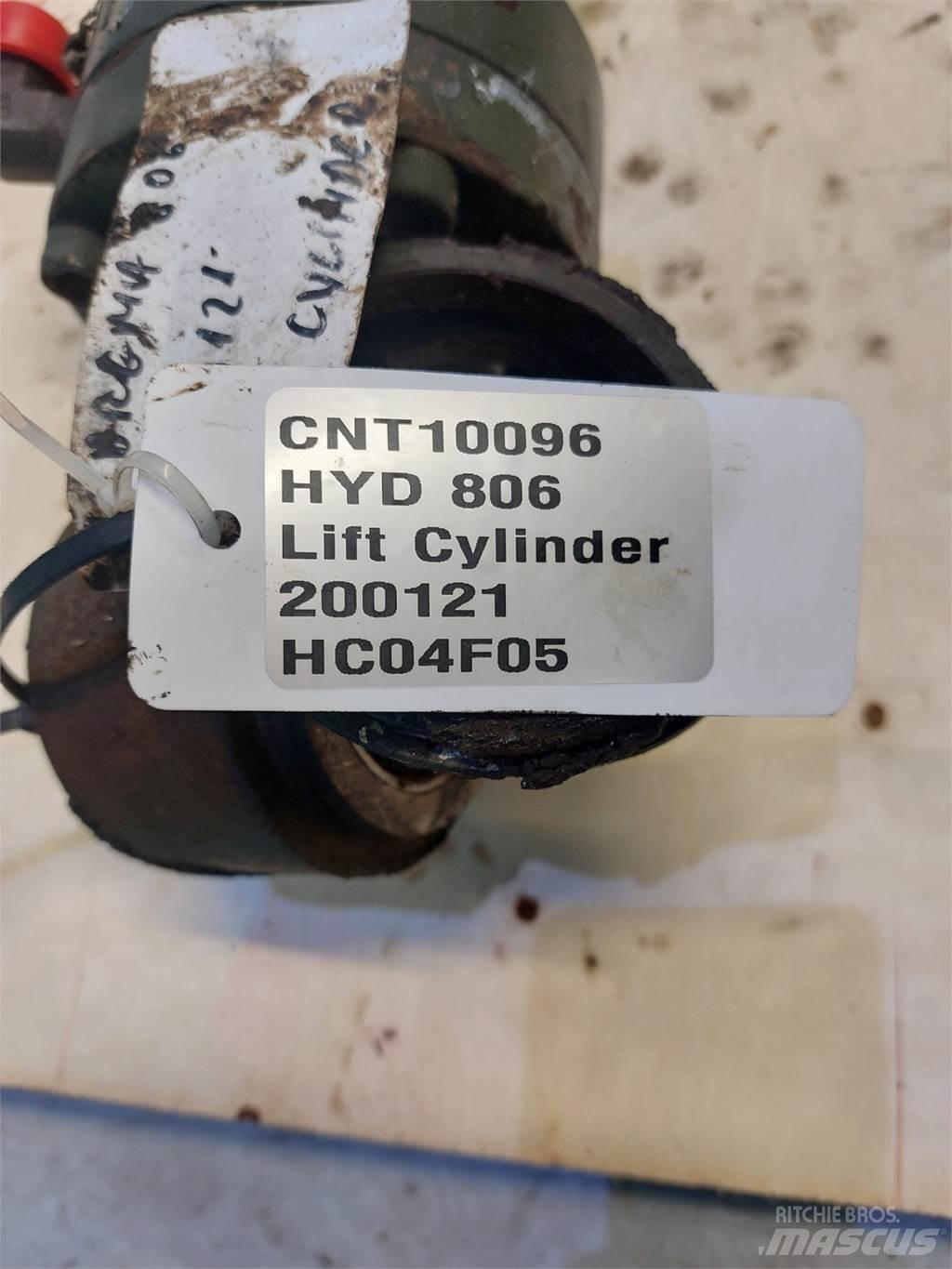 Hydrema 806 Товарачи със заден ескаватор