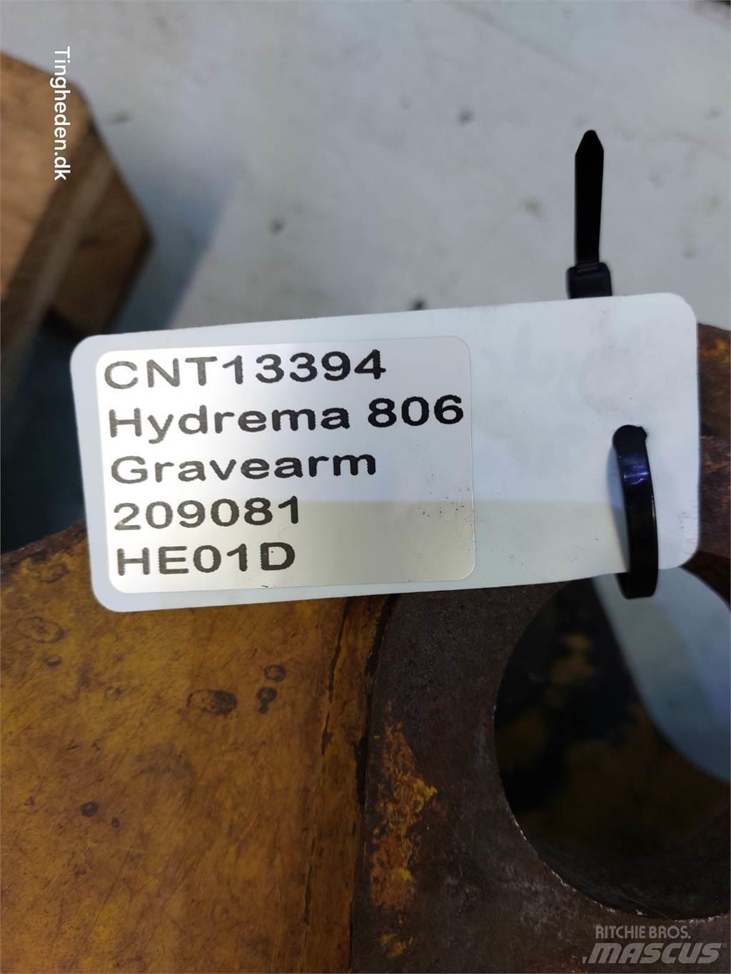 Hydrema 806 Товарачи със заден ескаватор