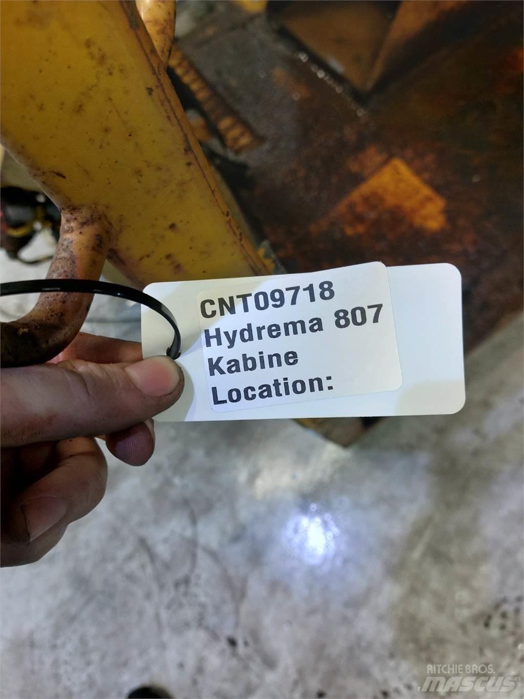 Hydrema 807 Кабина