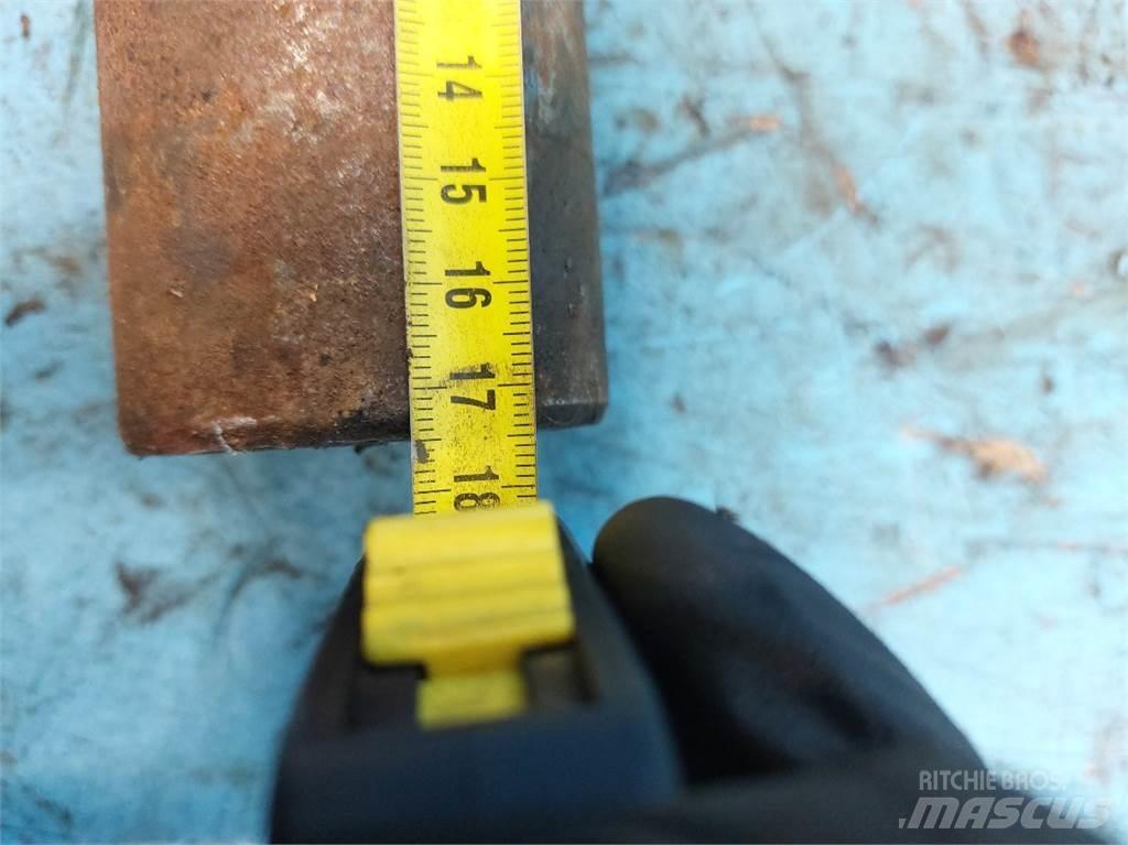 Hydrema 906 Товарачи със заден ескаватор