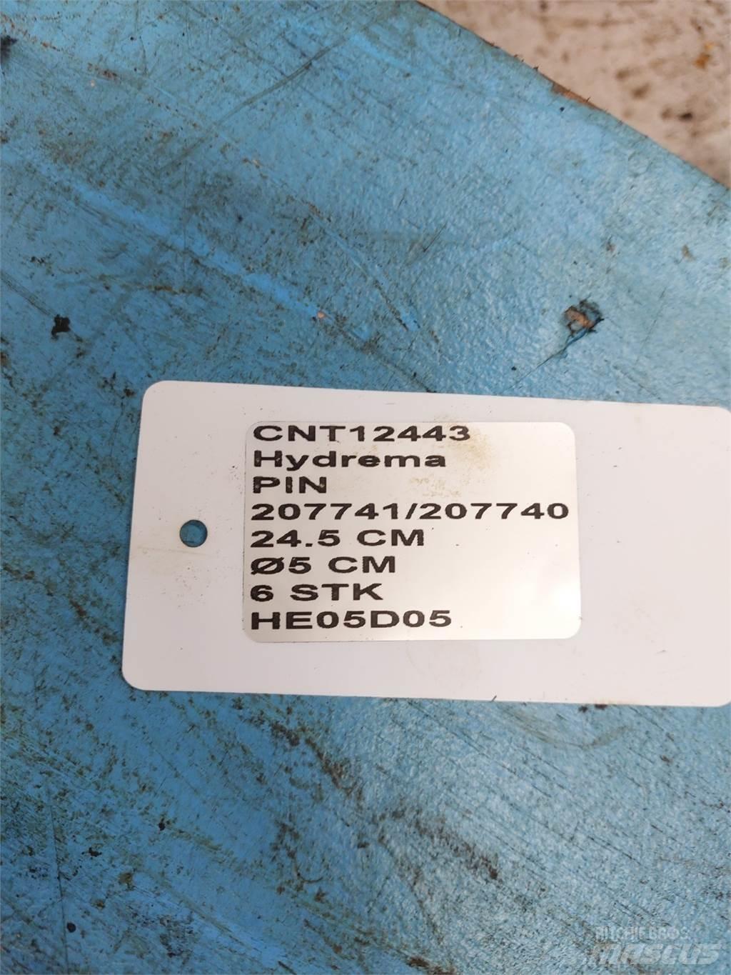 Hydrema 906 Товарачи със заден ескаватор