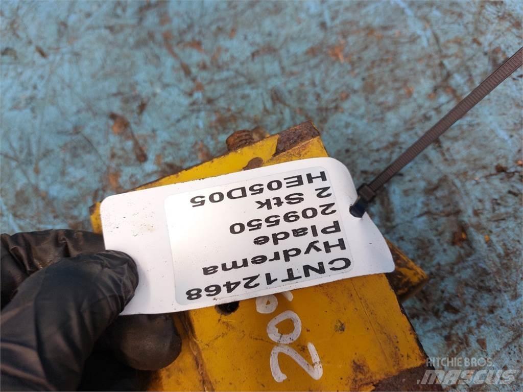 Hydrema 906 Стрели и рамена
