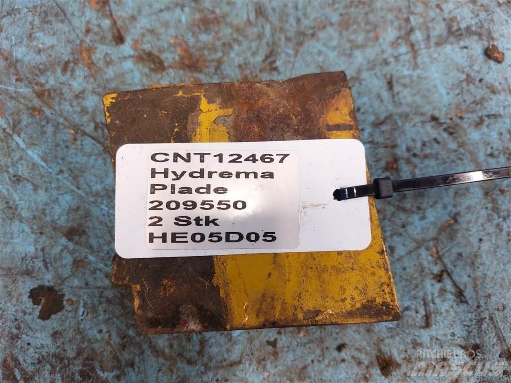 Hydrema 906 Стрели и рамена
