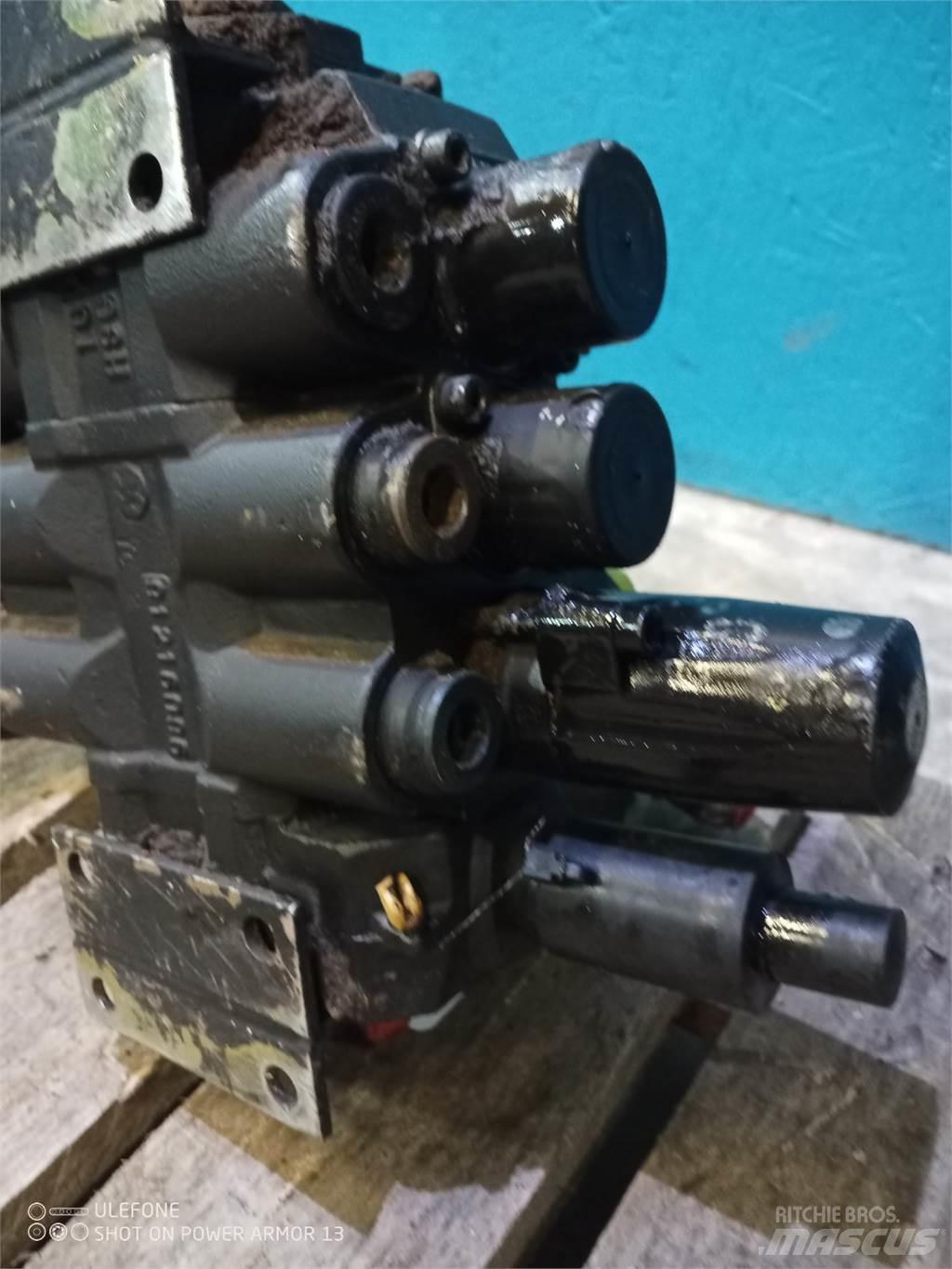 Hydrema 906A Хидравлични