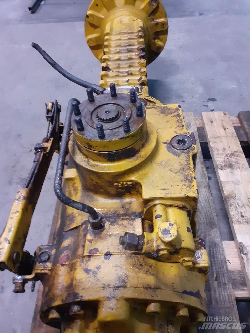 Hydrema 906B Оси
