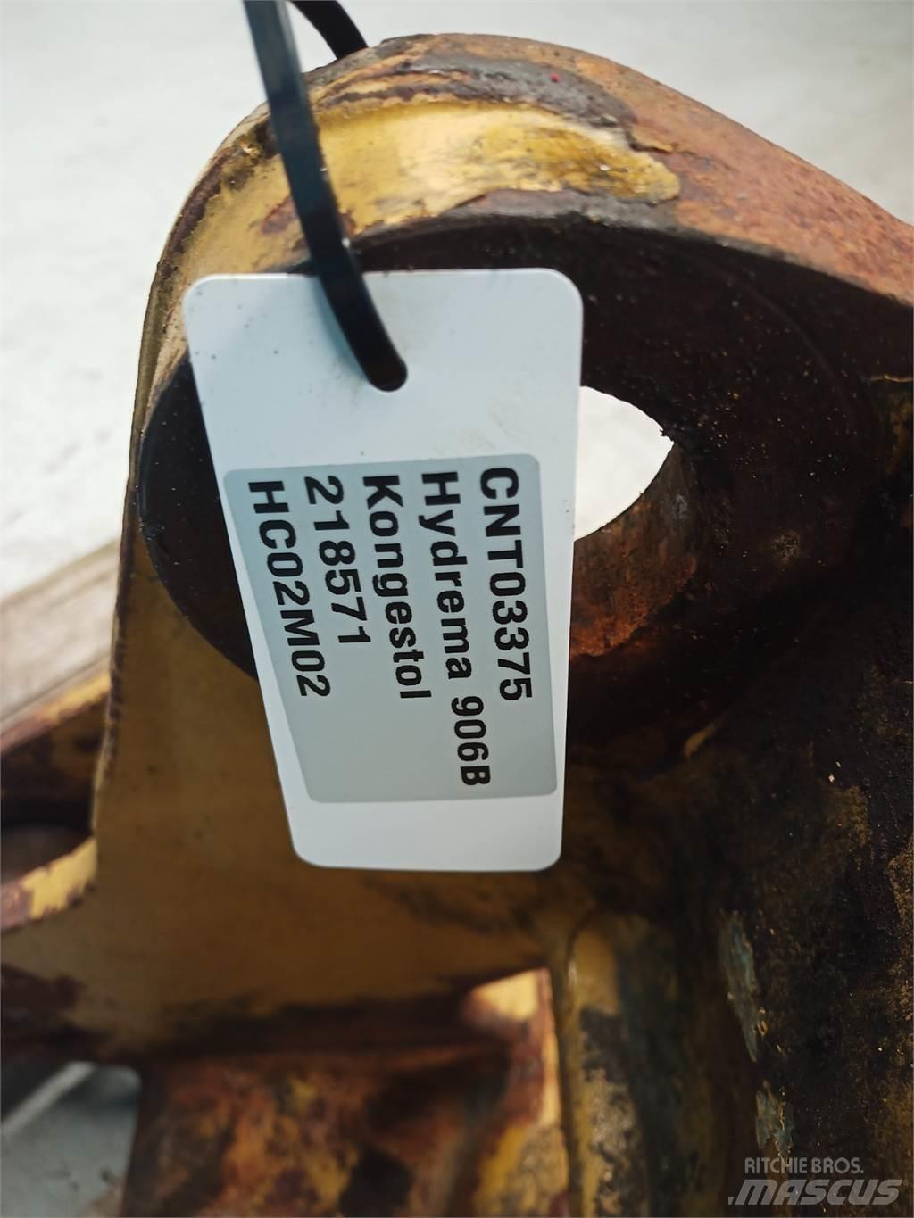 Hydrema 906B Товарачи със заден ескаватор