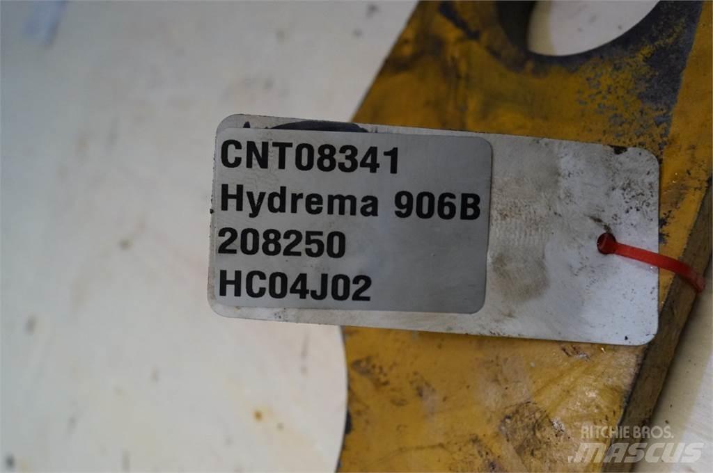 Hydrema 906B Товарачи със заден ескаватор