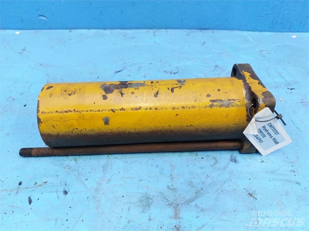 Hydrema 906B Товарачи със заден ескаватор