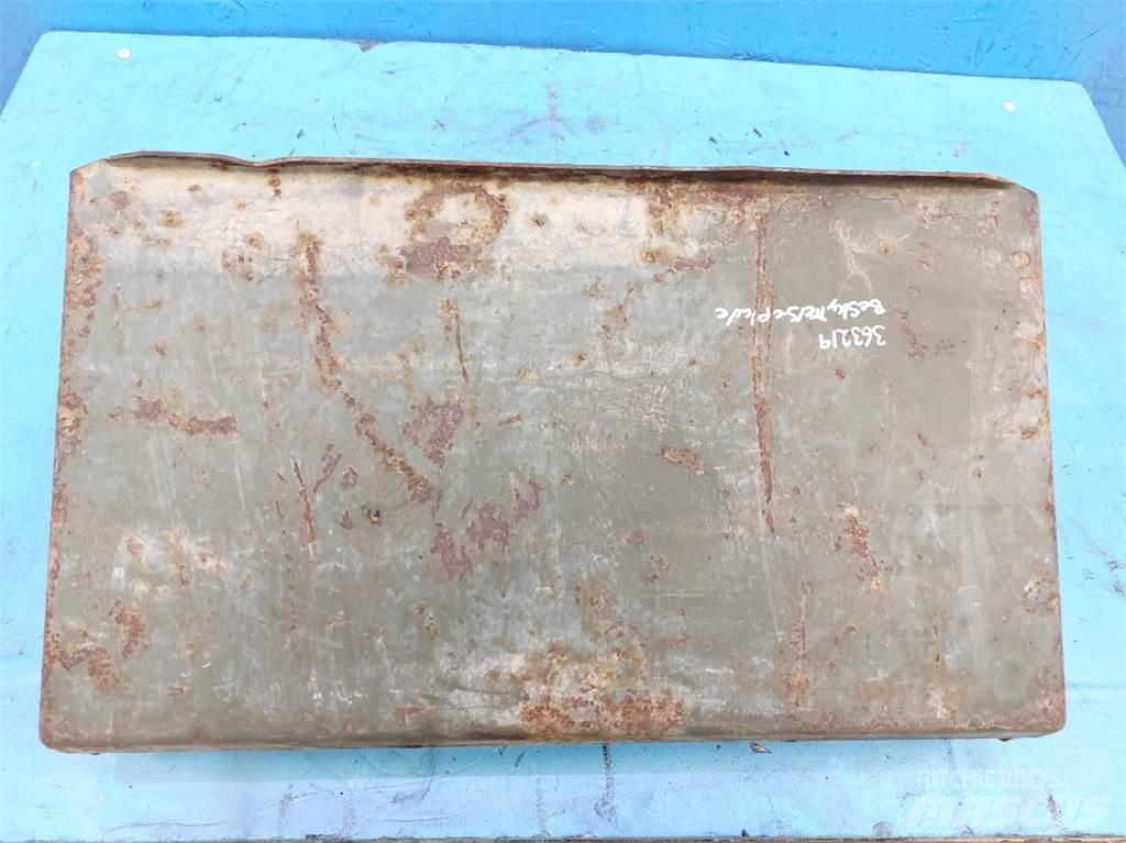 Hydrema 906B Пресяващи кофи
