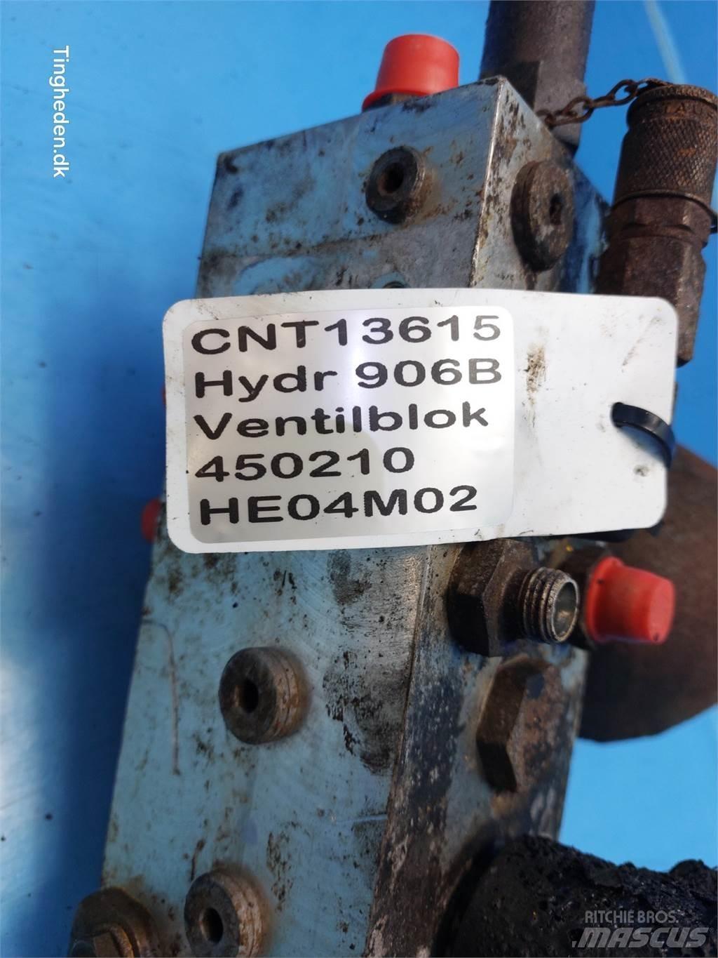 Hydrema 906B Хидравлични