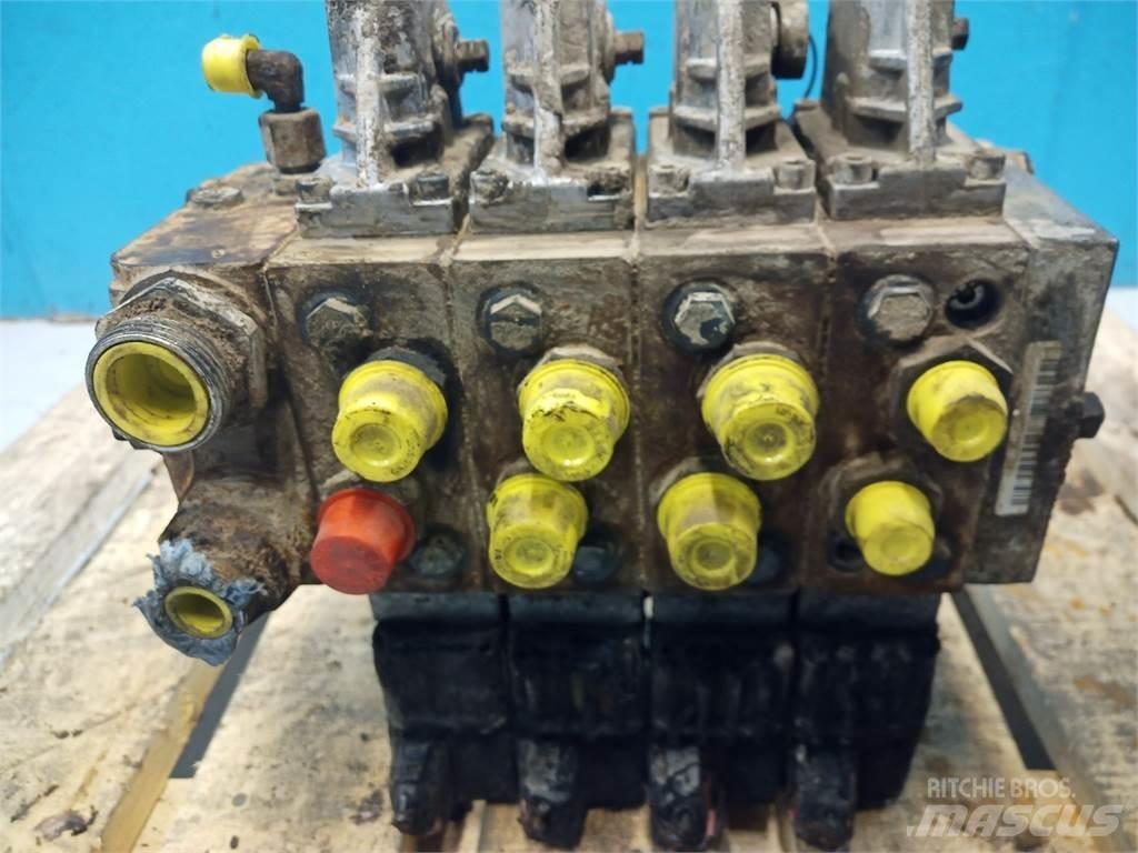 Hydrema 906C Хидравлични