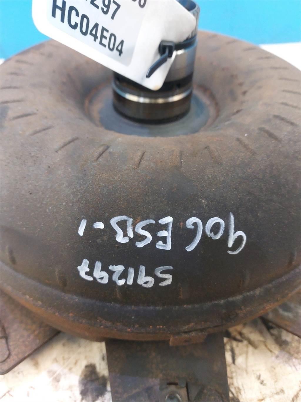 Hydrema 906c Предаване