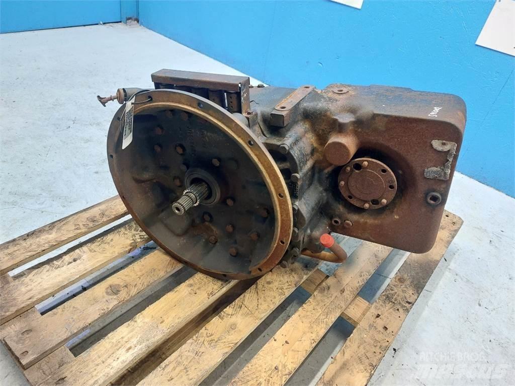 Hydrema 906C Предаване