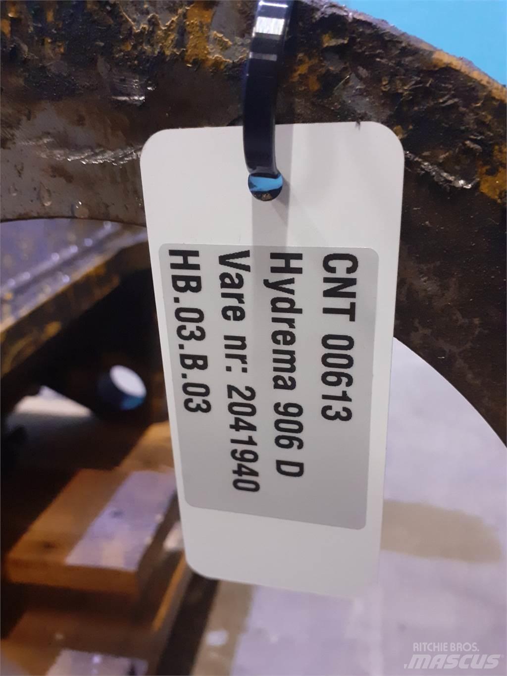 Hydrema 906D Товарачи със заден ескаватор