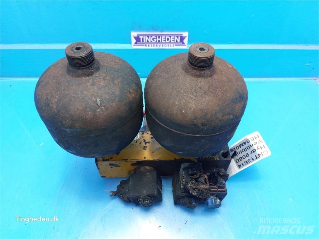 Hydrema 906D Хидравлични