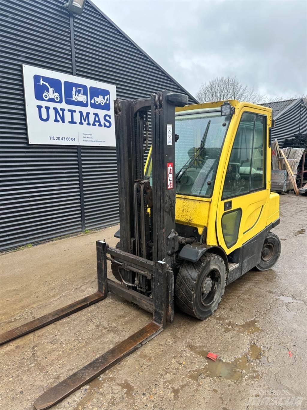 Hyster H3.0FT Камиони с АГУ
