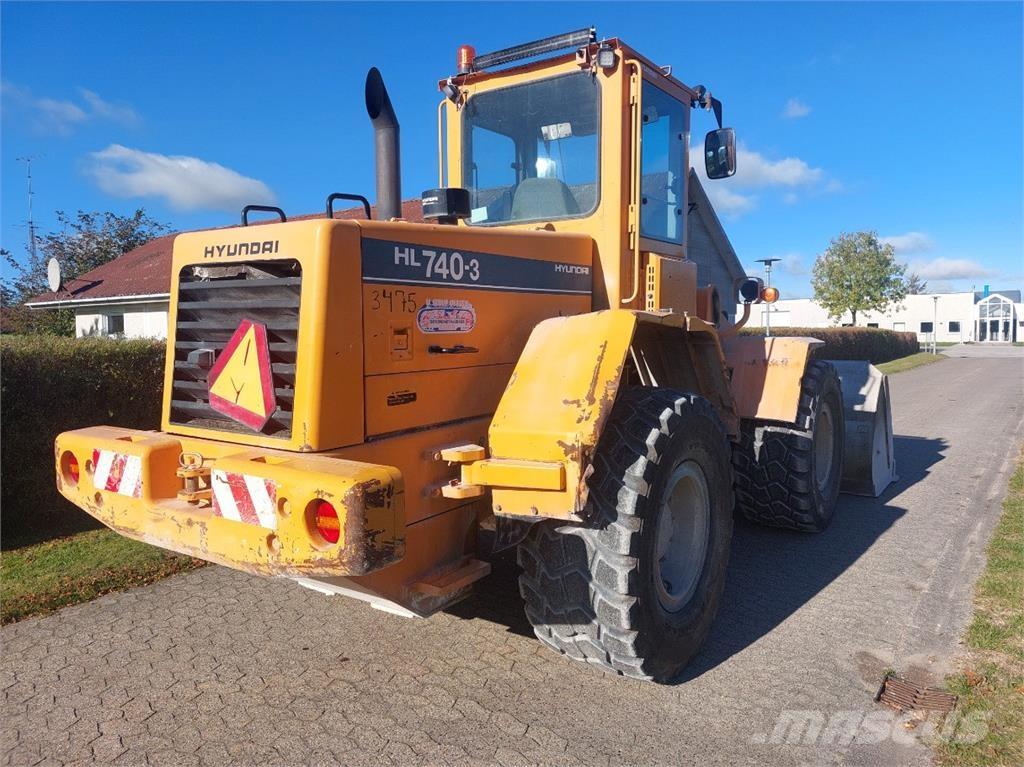 Hyundai HL740-3 Колесни товарачи