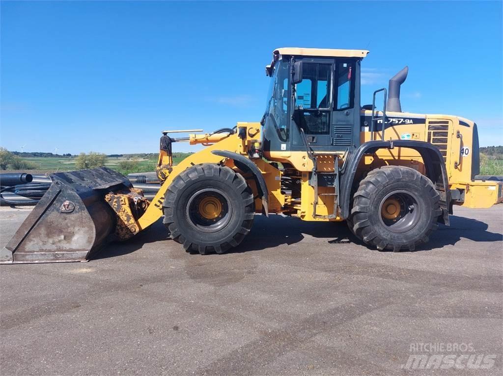 Hyundai HL757-9A Колесни товарачи