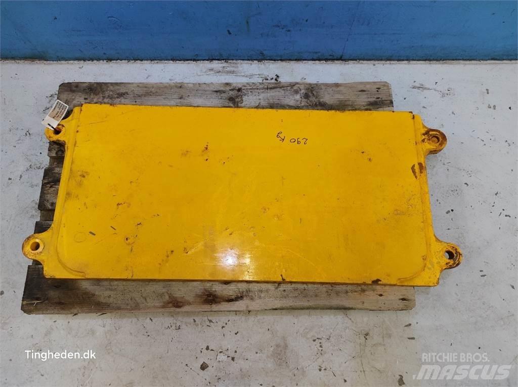 JCB 427 HL Пресяващи кофи
