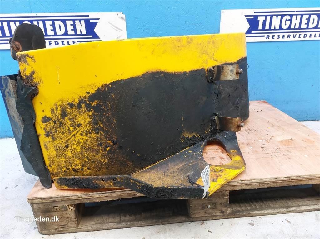 JCB 427 HL Пресяващи кофи
