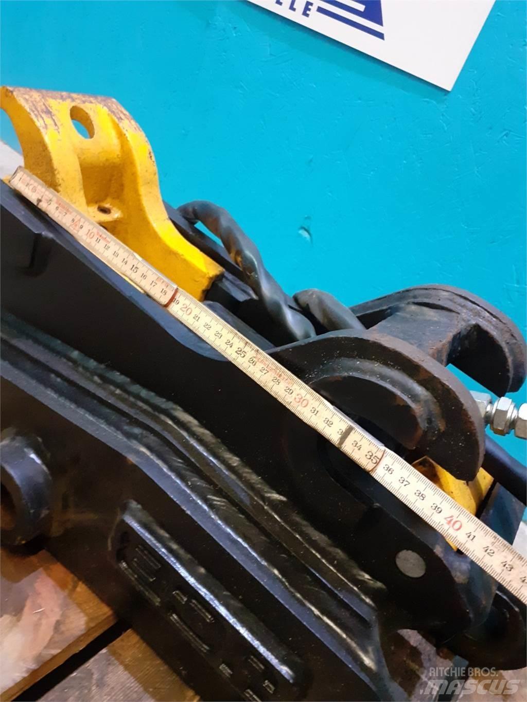 JCB 4CX Бързи съединители