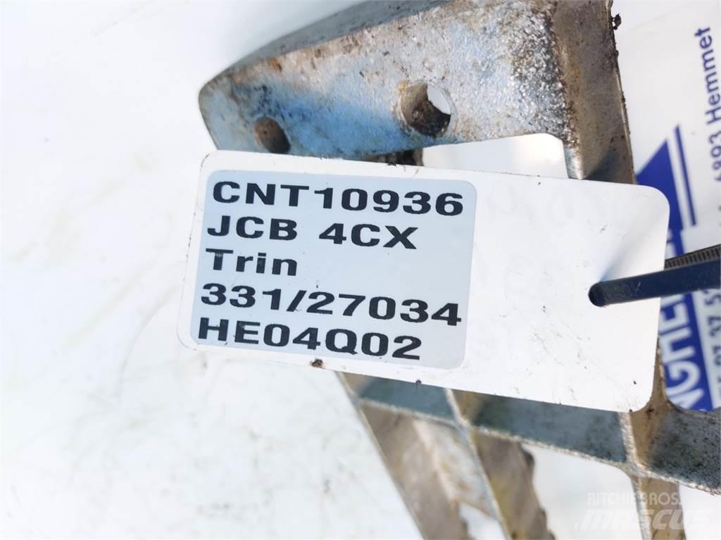 JCB 4CX Пресяващи кофи
