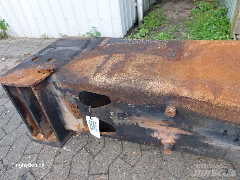 JCB 531-70 Стрели и рамена
