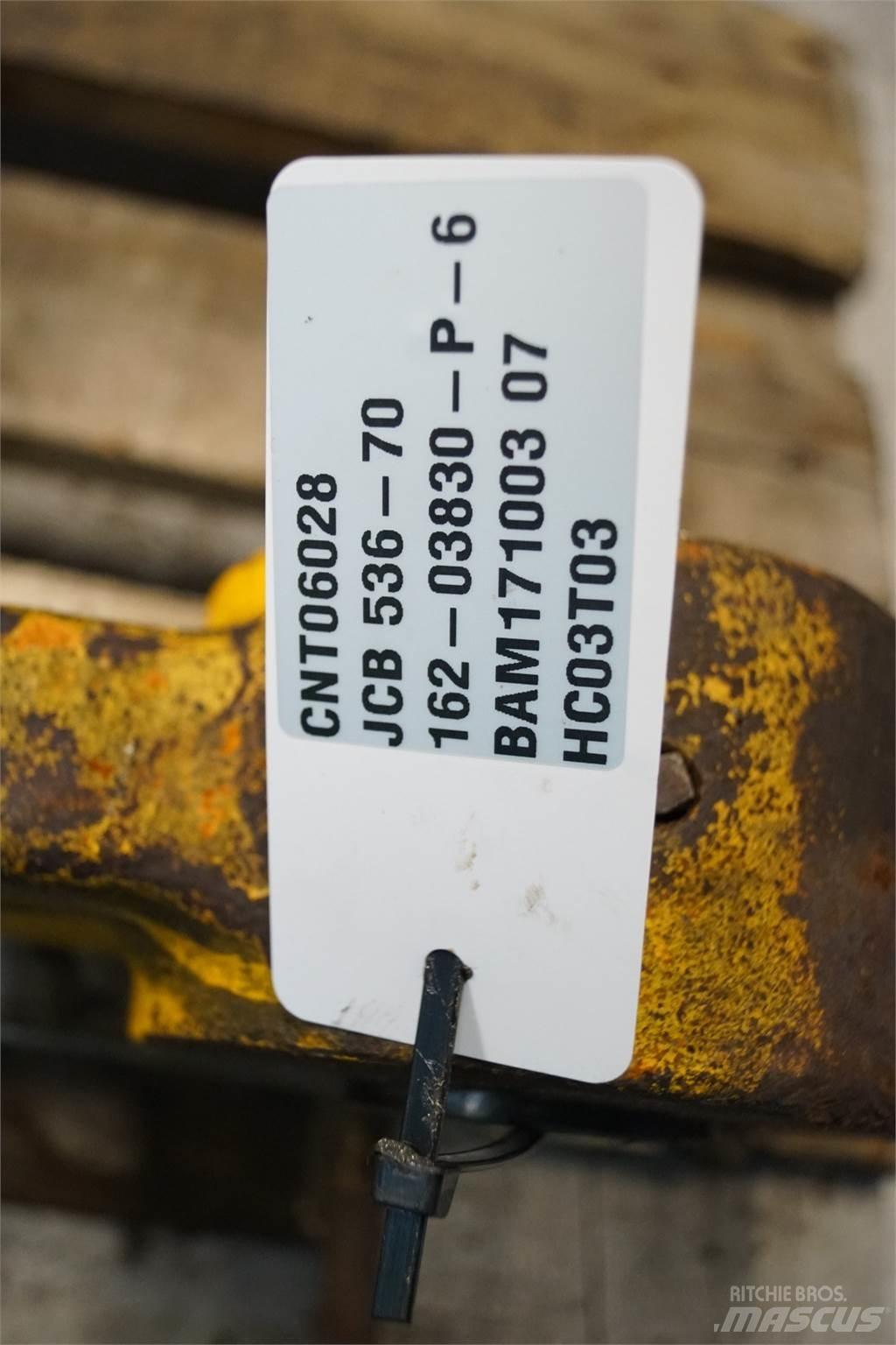 JCB 536-70 Стрели и рамена
