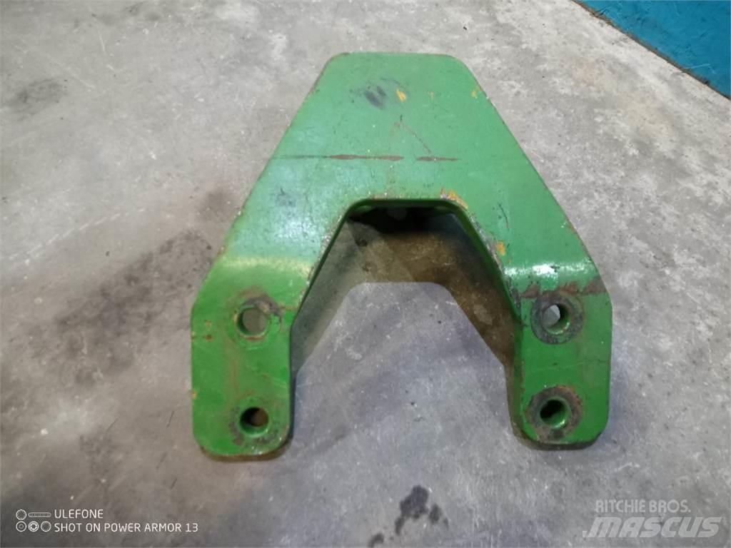John Deere  Други аксесоари за трактори