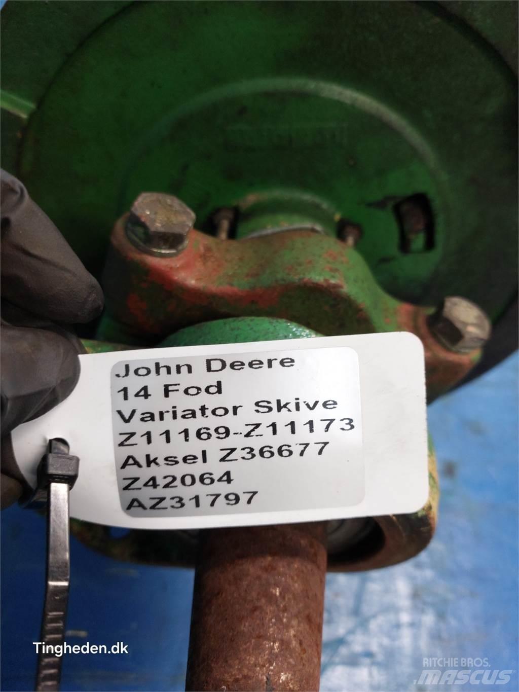 John Deere 1000 Аксесоари  за комбайни