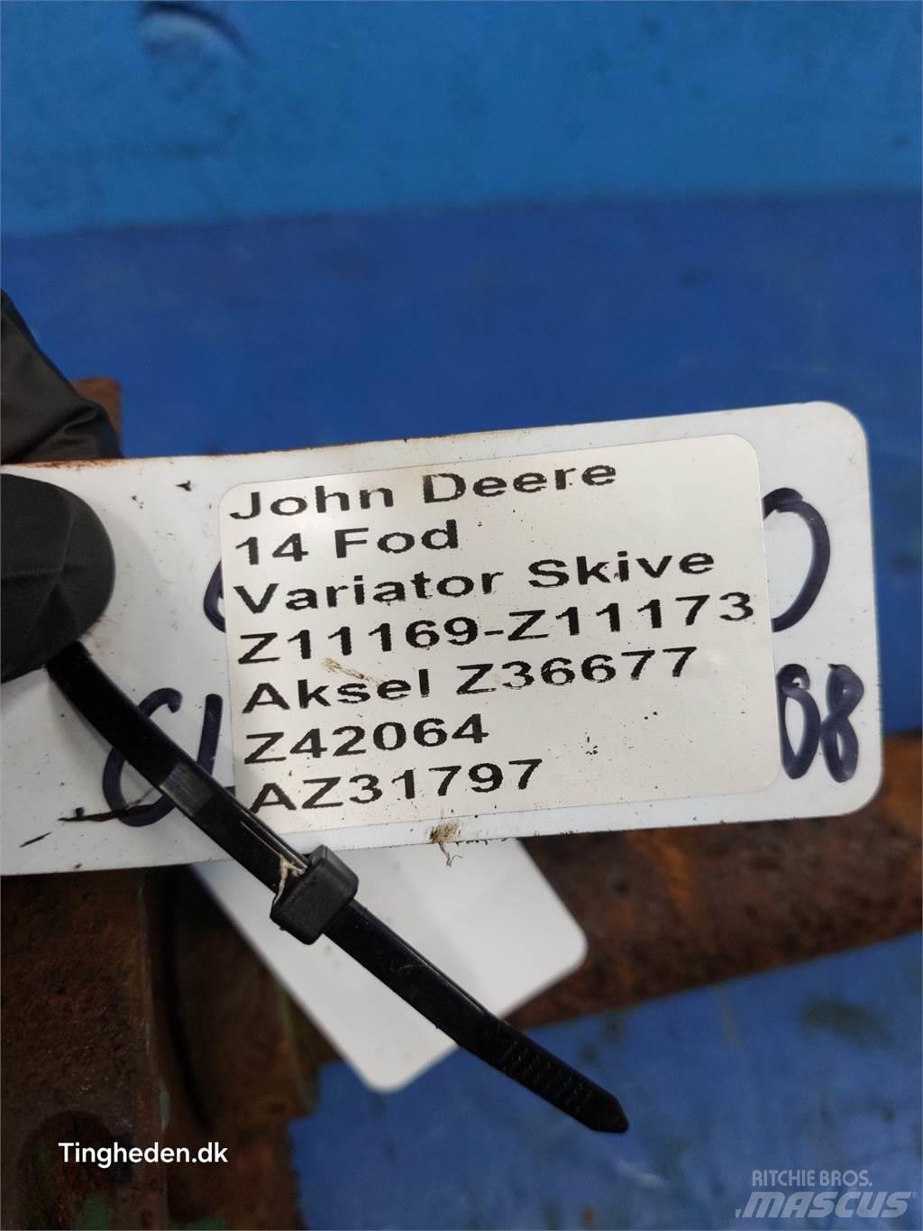 John Deere 1000 Аксесоари  за комбайни