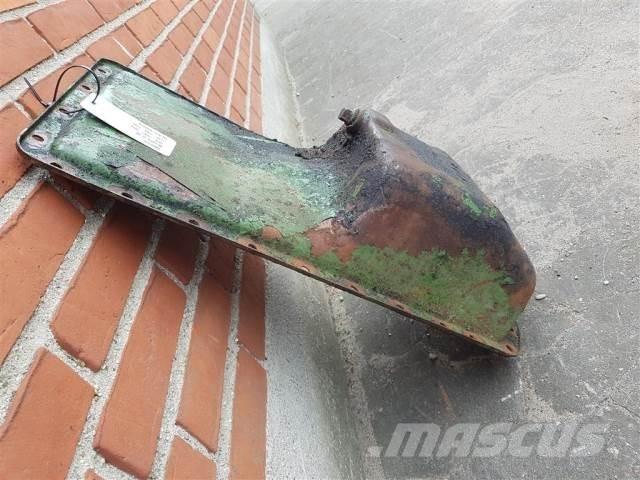 John Deere 1052 Двигатели