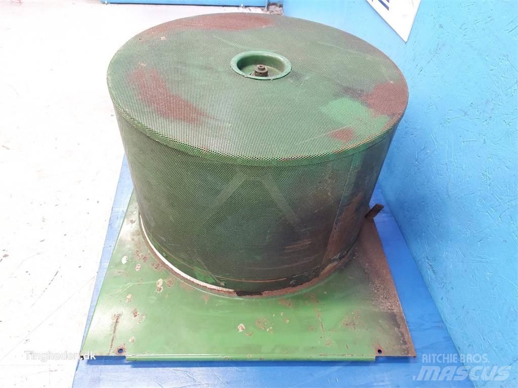 John Deere 1072 Двигатели