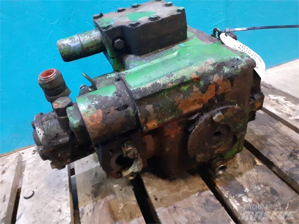 John Deere 1075 Хидравлични