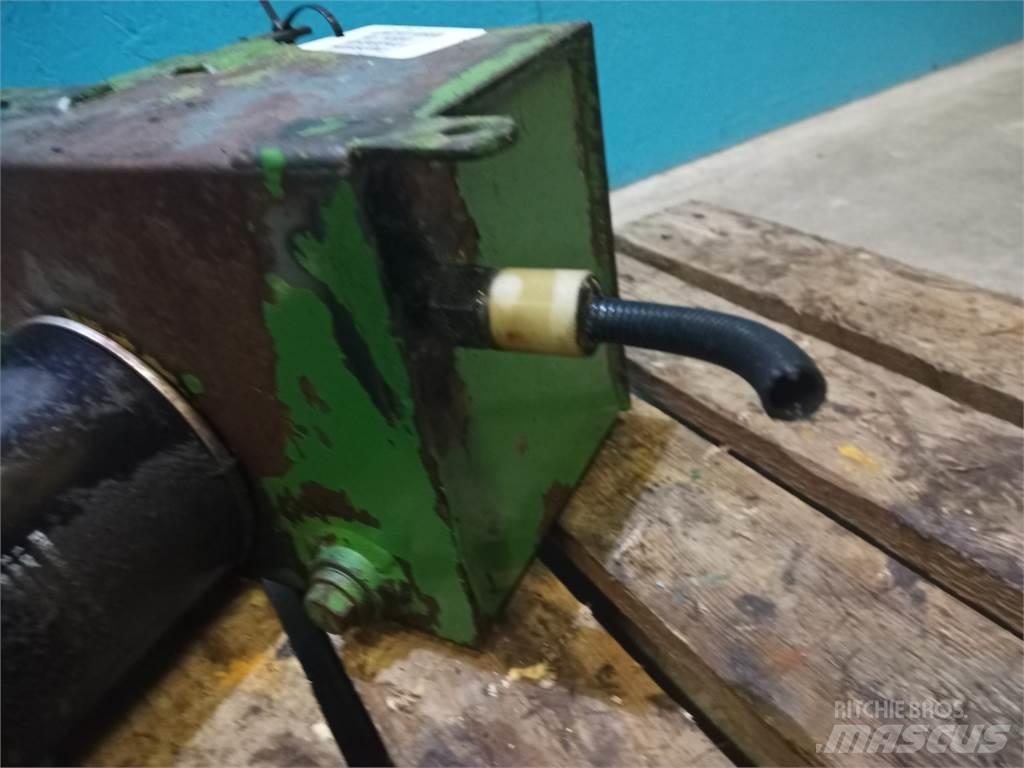 John Deere 1085 Хидравлични