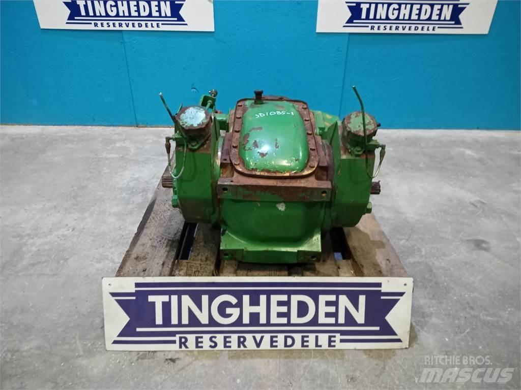 John Deere 1085 Предаване