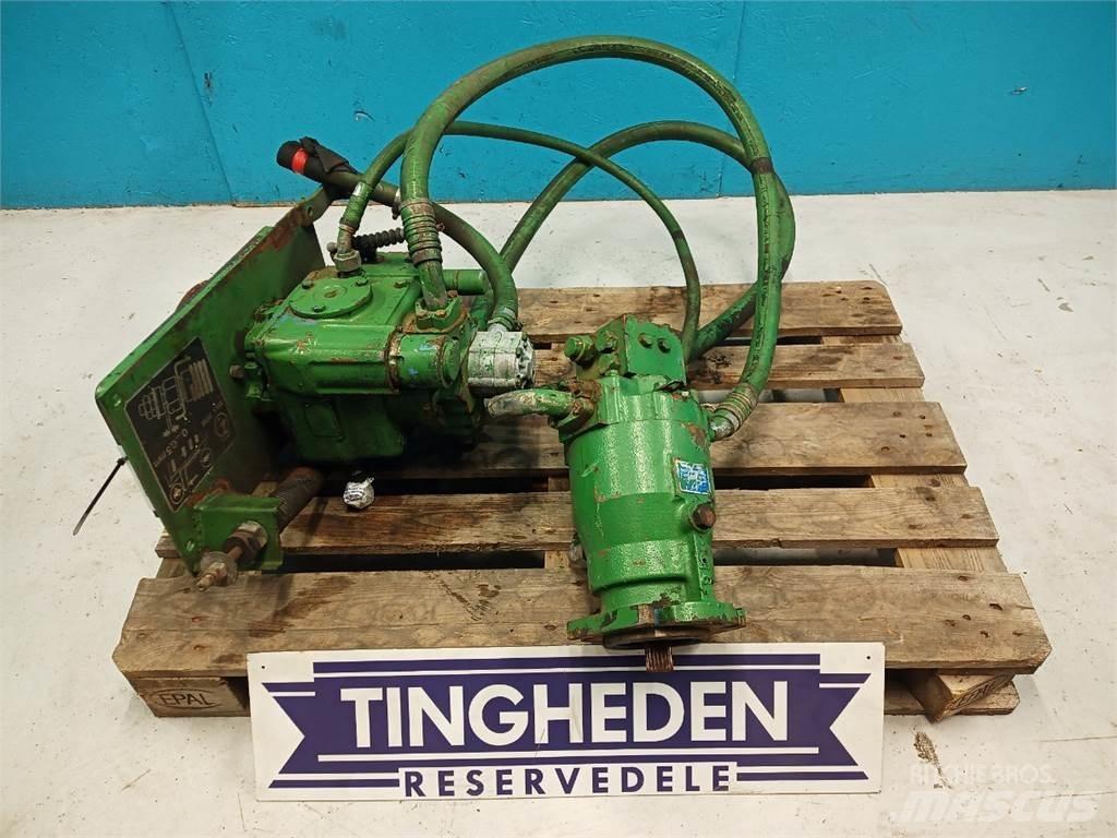 John Deere 1085 Хидравлични