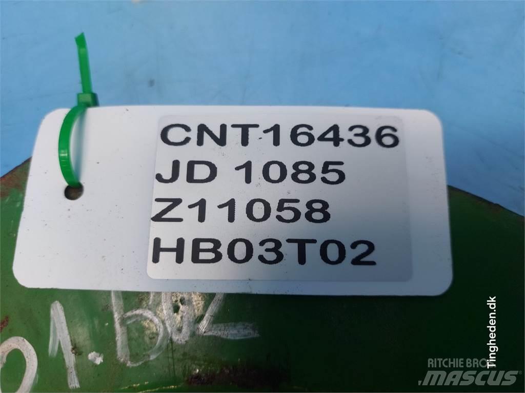 John Deere 1085 Разстилачки на пясък и сол