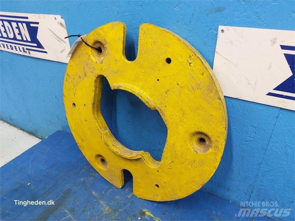 John Deere 1120 Предни тежести
