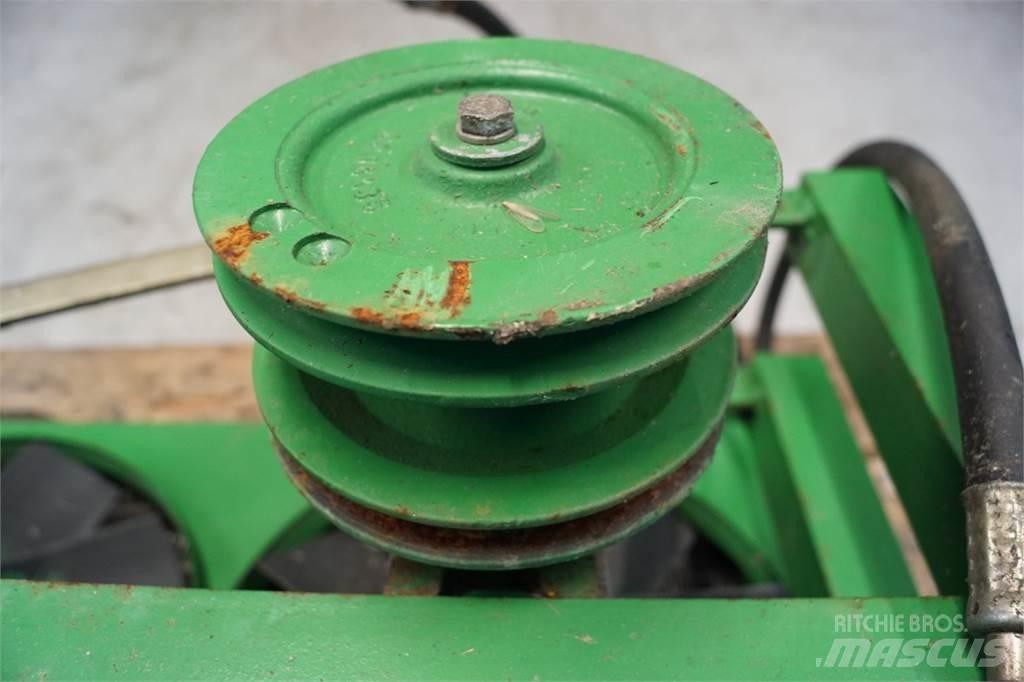 John Deere 1170 Радиатори